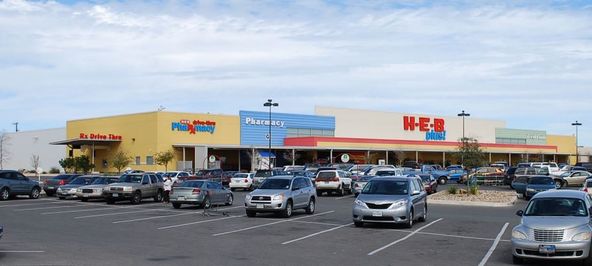 H-E-B Plus! At Westlakes - 8223 Marbach Rd, San Antonio, TX 78227 ...